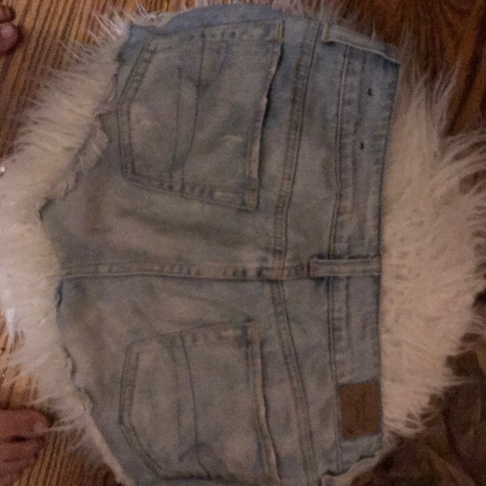 Shorts - Picture 2 of 2